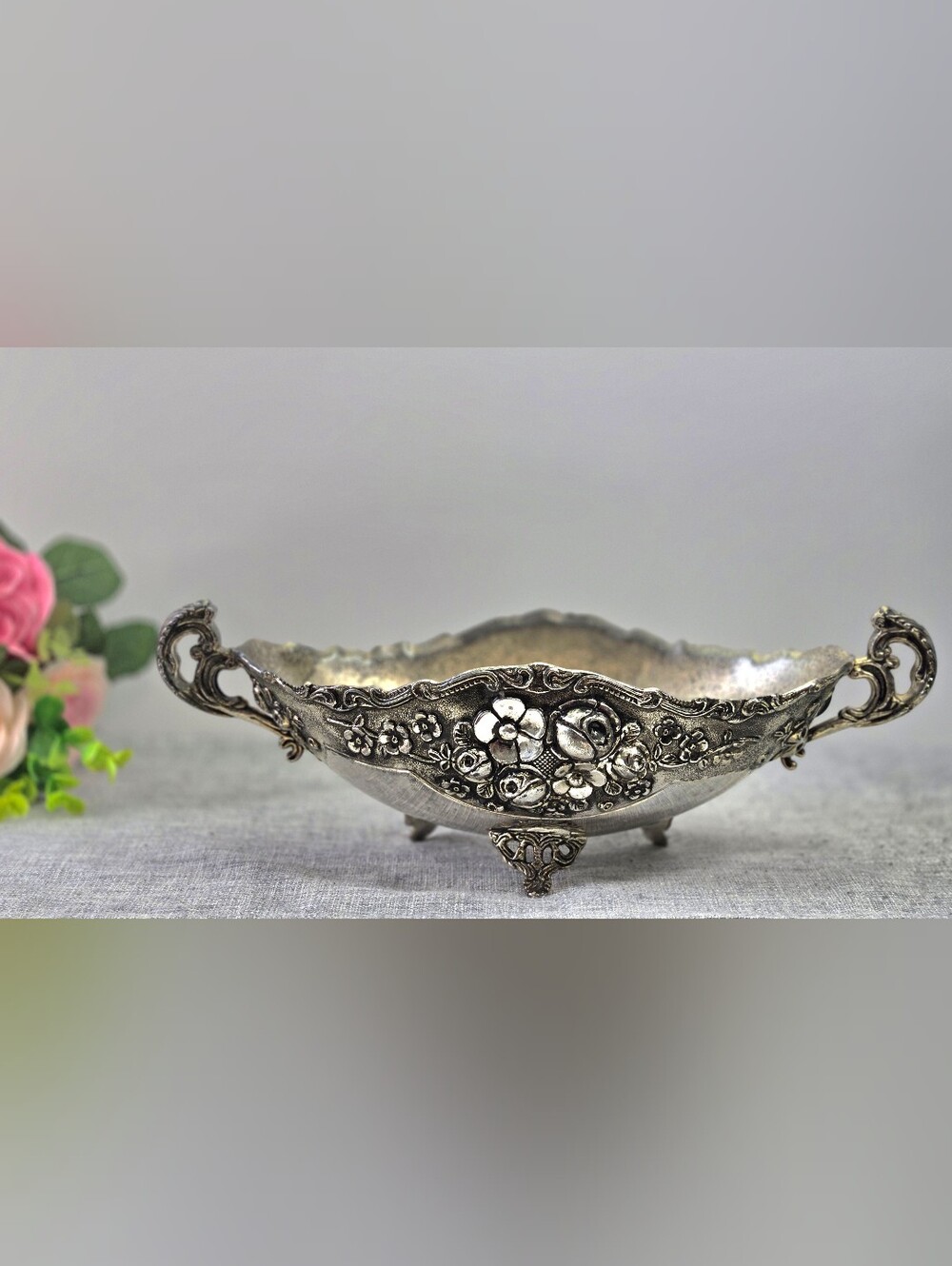 Vintage Ornate Silver Plated Centerpiece Bowl Footed Gondola Floral Repousse 12"